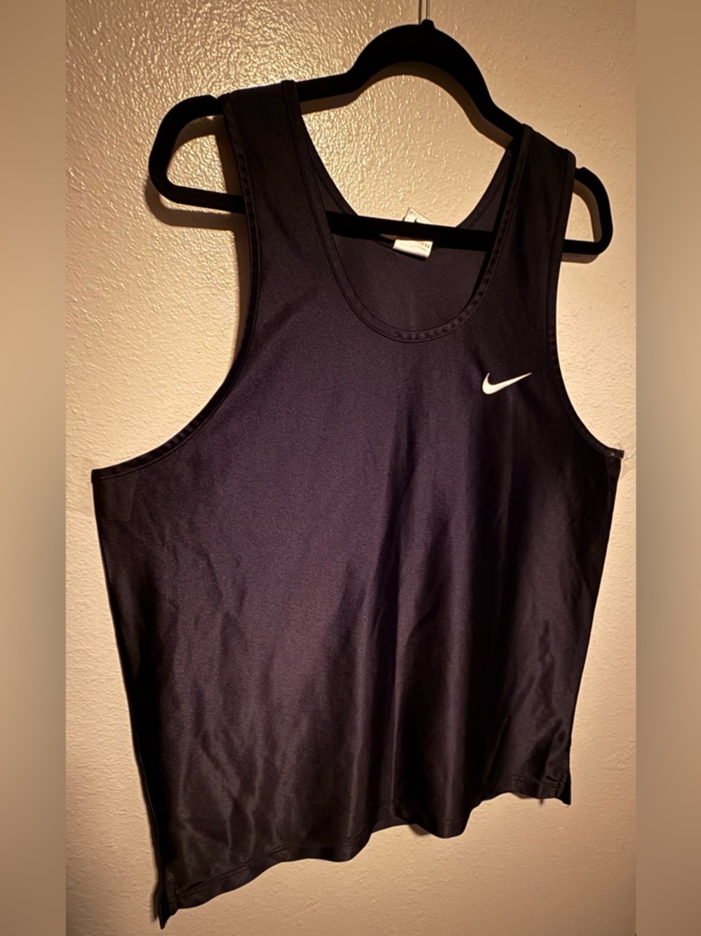 Nike Dri-FIT Black Tank Top | Men’s Athletic Workout Shirt | Size L - Picture 4 of 4